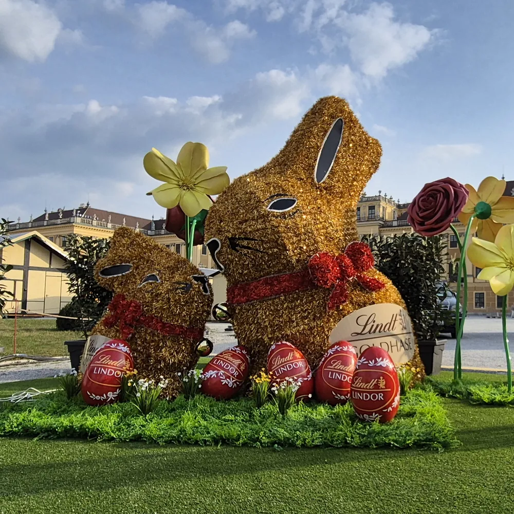 LINDT Ostermarkt Schönbrunn